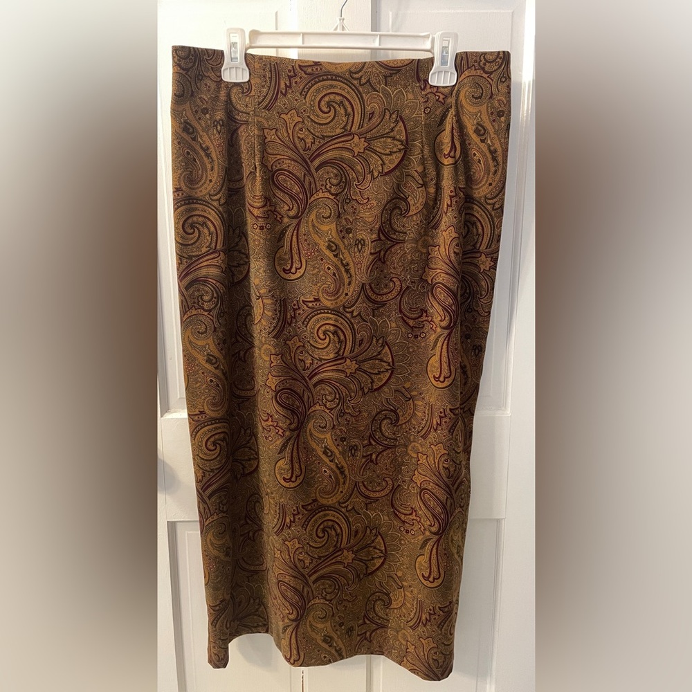 Briggs New York Vintage Paisley Pencil Skirt